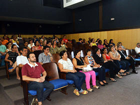 Servidores da Prefeitura assistem palestra sobre assdio moral no trabalho - Foto: Marcelo Roza