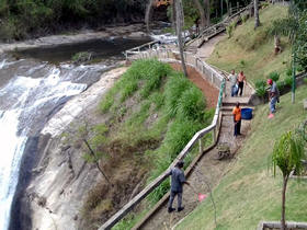 Serviços de manutenção na Cascata do Imbuí - Foto: AsCom PMT