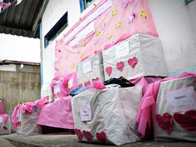 Duas mil peas de roupas doadas pelo Cras Meudon - Foto: AsCom PMT