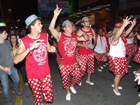 Bloco Bebe Rindo em 2012 - Foto: Portal Ter - Clique para ampliar