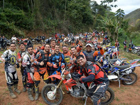 Encontro de trilheiros reúne  motociclistas no interior - Foto: Jorge Maravilha