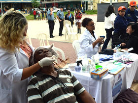 Ações de saúde promovidas na Praça Olímpica - Foto: PMT
