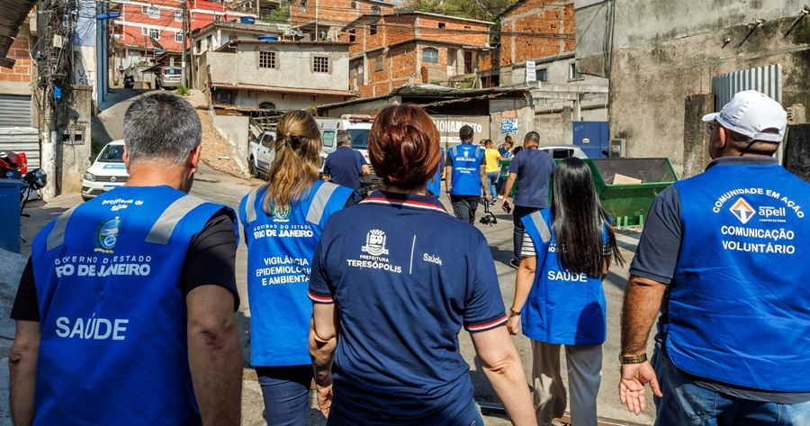 Secretarias de Saúde e de Defesa Civil de Teresópolis, em conjunto com a Secretaria de Estado de Saúde - Foto: AsCom PMT