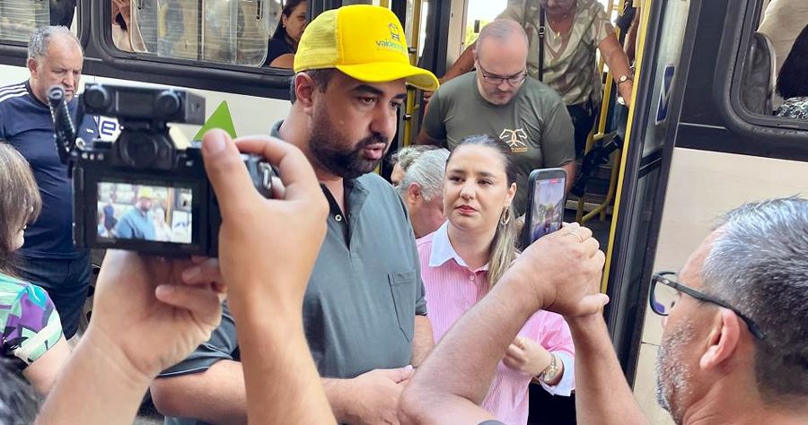 O prefeito de Teresópolis, Leonardo Vasconcellos, lançou oficialmente o Programa 'Domingão Tarifa Zero' - Foto: AsCom PMT