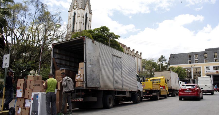 Praça Baltazar da Silveira, a da Matriz de Santa Teresa - Foto de arquivo