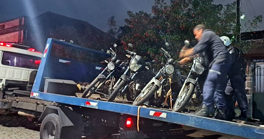 Fiscalização de motocicletas em Teresópolis em Teresópolis - Foto: AsCom PMT