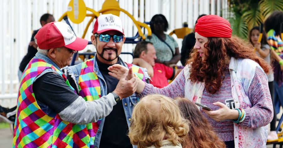 Artistas populares confraternizam na edição especial do Cultura de Raiz - Foto: AsCom PMT